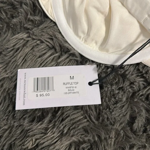 WeWoreWhat Ruffle Bikini Set - Picture 10 of 11